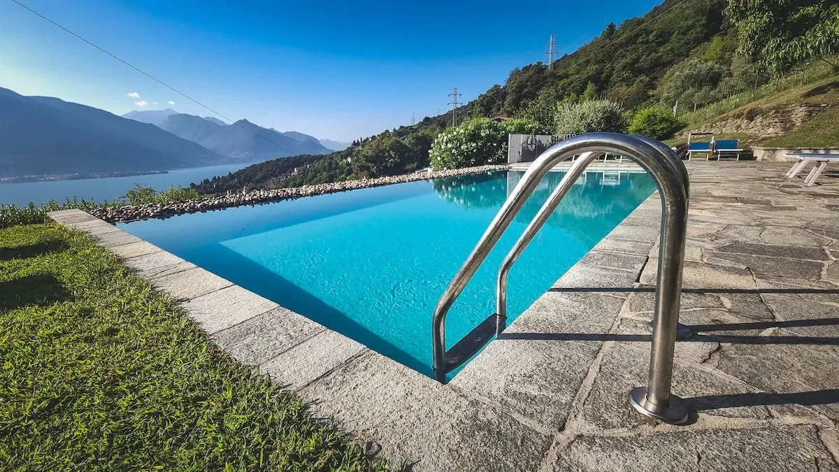 lake_&_pool-43